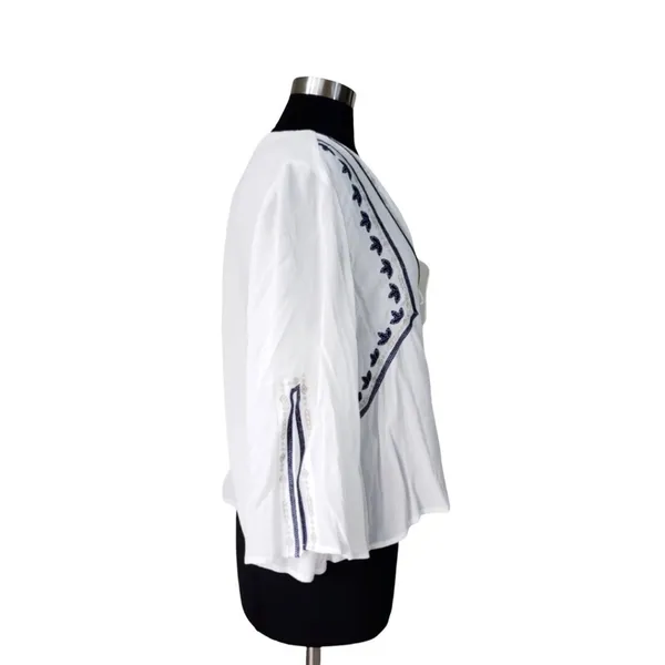 Lush Clothing Boho Peasant Blouse White Blue Embroidered Lace Up Bell Sleeve Top Womens L - Image 3