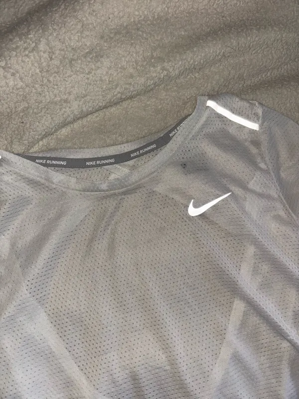 Nike Dri-Fit Running Cutout Top - Image 4