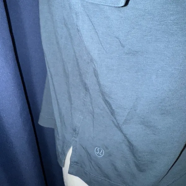 Lululemon Tshirt Top‎ Blue Size Small/Medium - Image 3