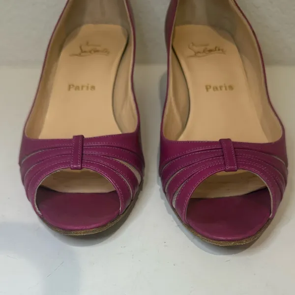 CHRISTIAN LOUBOUTIN Vintage Y2K Fuchsia Purple Peep-Toe Wedges Mesh Cutouts 40.5 - Image 3