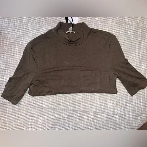 Articles Of Society‎ Olive Turtleneck Top - Image 4