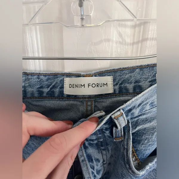 Aritzia Denim Forum Joni High Rise Loose 29L Size 27 - Image 3
