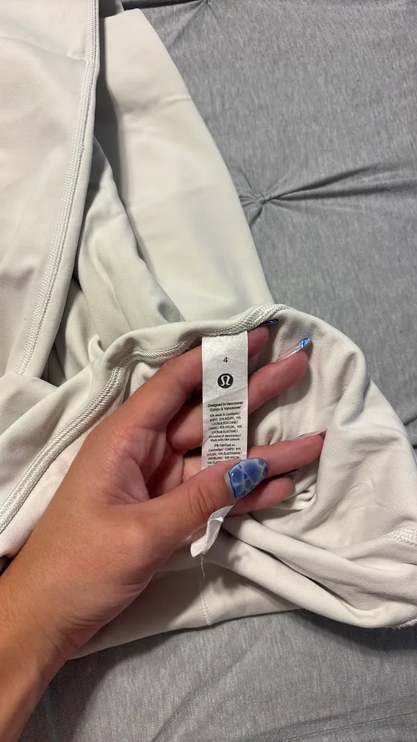 Lululemon Leggings White (crème tint) - Image 2