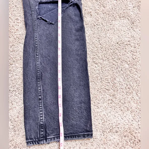 Abercrombie Curve Love 90s Straight Ultra High Rise 29/8 Ripped Black Jeans - Image 6