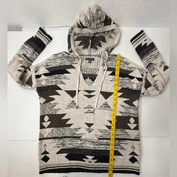 American‎ Eagle Outfitters Sweater Sz XS Hooded Aztec Brown Tan Pullover Knitted - Image 3