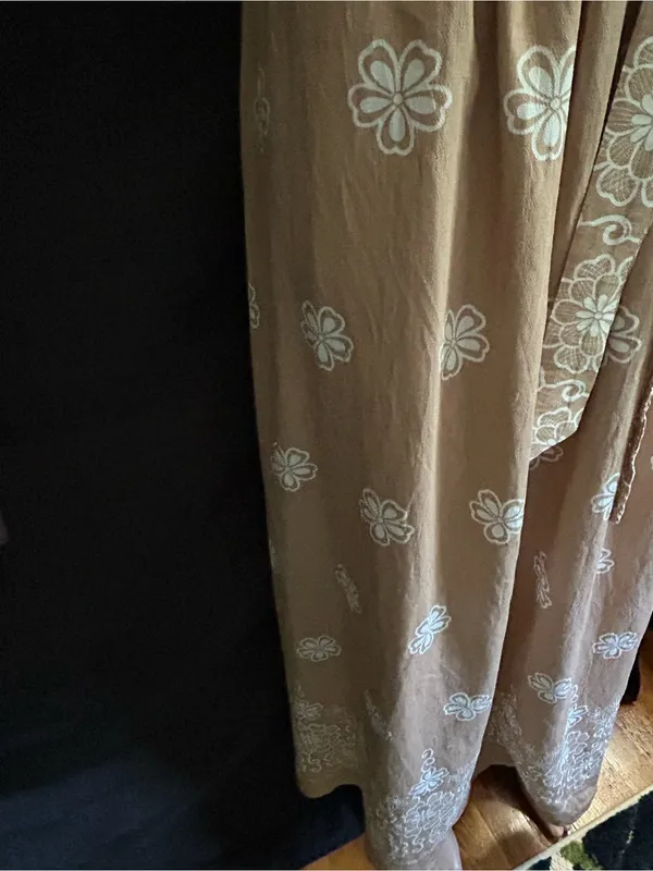 AZ Sleeveless Taupe & White Floral Print Maxi Dress Tie Waist LG NWT - Image 6
