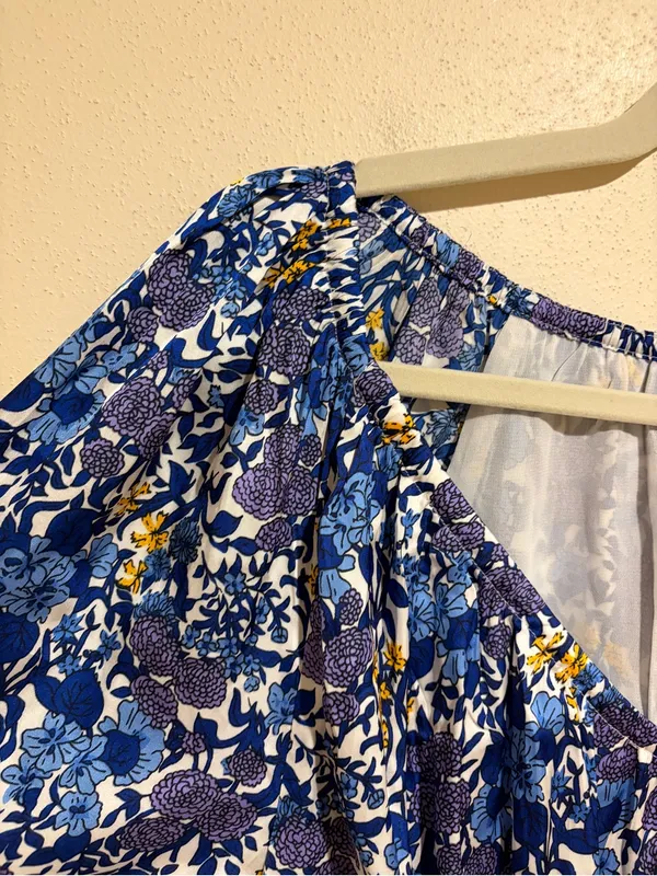 J. Crew V-neck Midi Dress in Fête Floral Print Blue Satin Long Sleeves Medium - Image 9