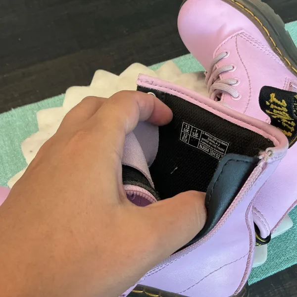 Dr. Martens 1460 Youth Pink Lace Up Combat Boots Side Zip Size 1 US - Image 5