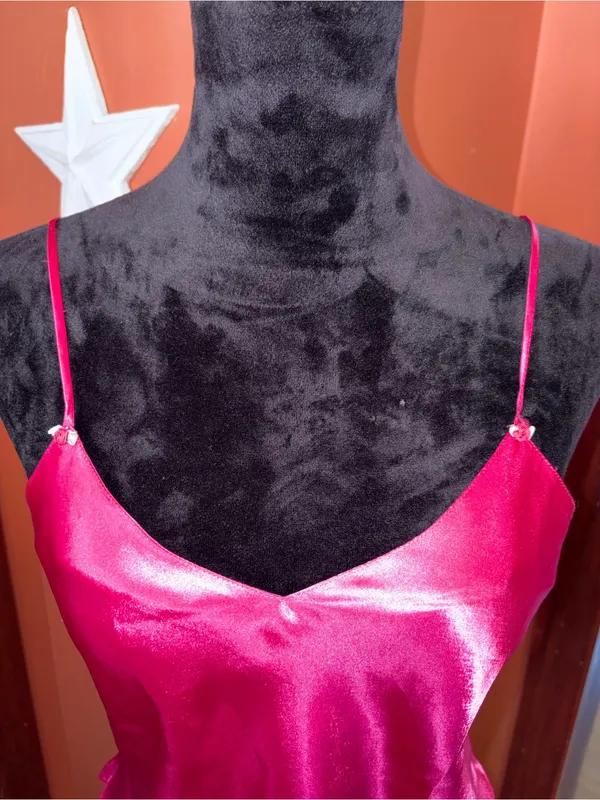 Vintage Y2K Lord & Taylor Lingerie top - Image 3