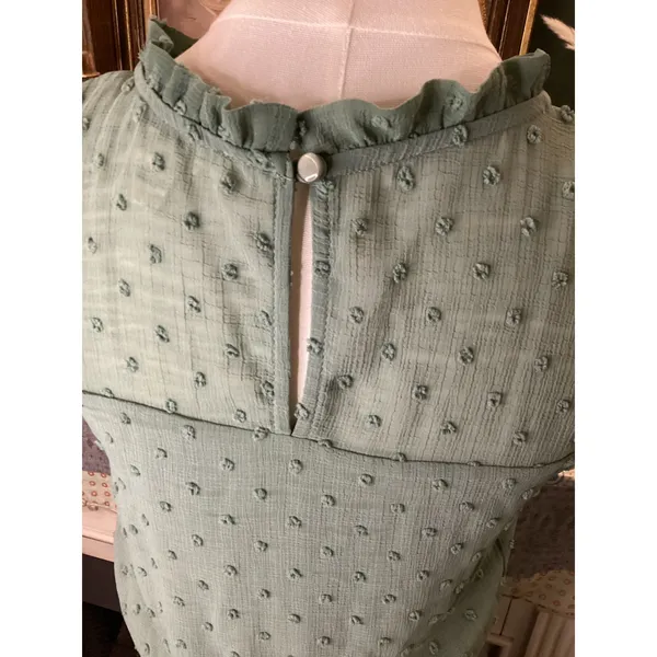 Monteau Los Angeles Sage Green Swiss Dot Ruffle Tiered Midi Dress Small - Image 4