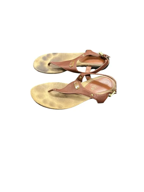 Ralph Lauren Lauren Kacy womens brown faux leather thong sandals sz 7.5B SK10663 - Image 2