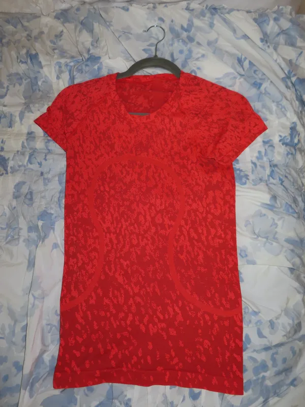 Swiftly Tech Short Sleeve Lululemon Shirt 2.0 - Image 2