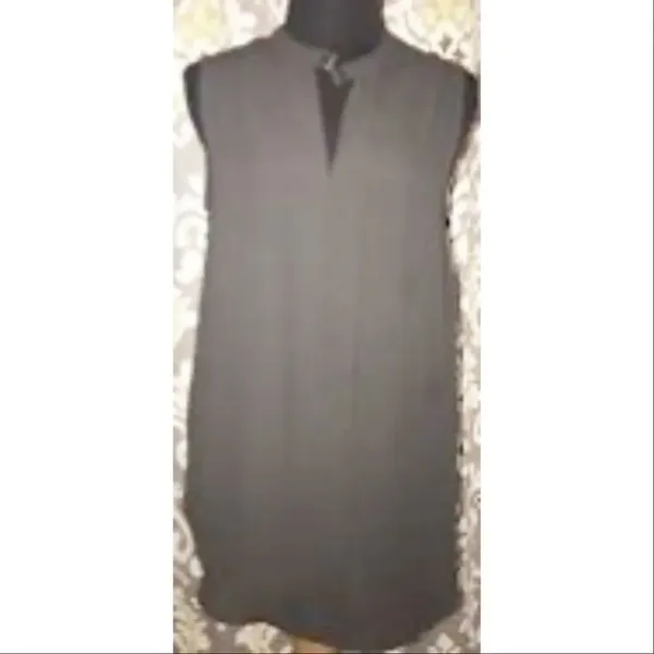✨H&M Dark Gray Sleeveless Blouse✨ - Image 4