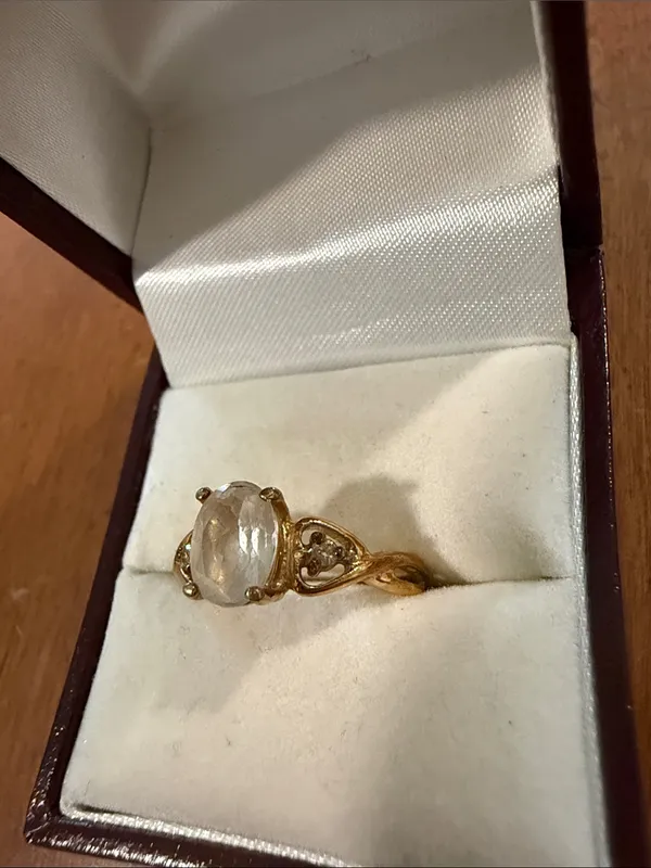 Vintage Victorian-Inspired 14K HGE Ring with Oval Moonstone Size 7 1/2 - Image 3