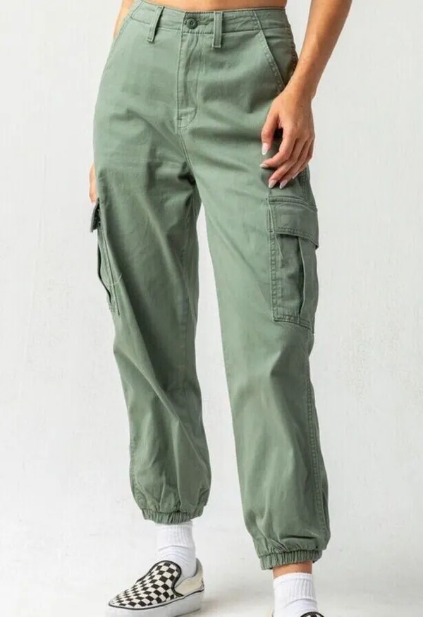 Levi’s High-Waisted Cargo Joggers - Image 3