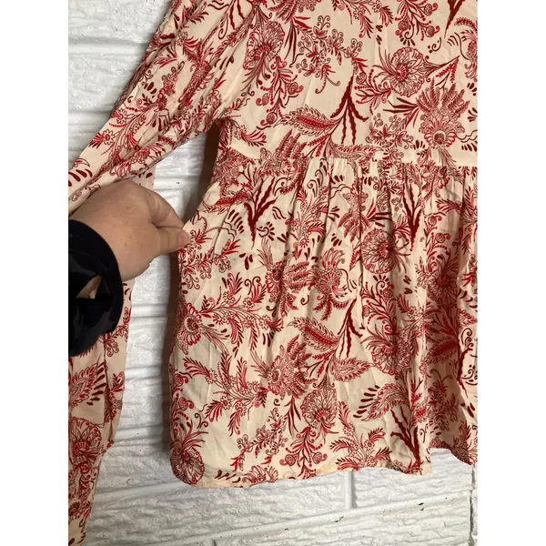 By Anthropologie peasant blouse off white‎ & red tie collar women's size small - Image 9