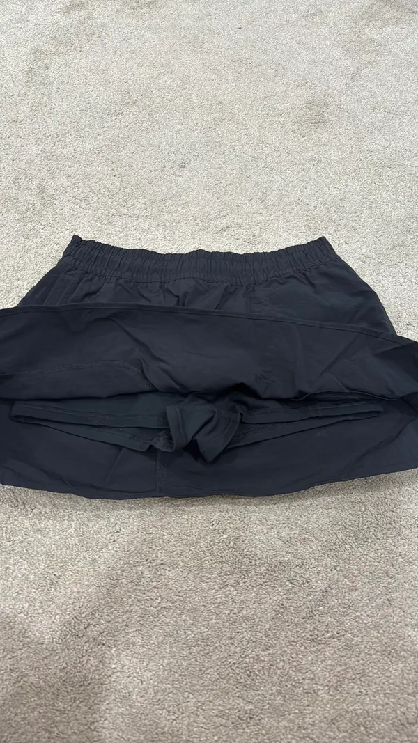 Alo Skirt - Image 3