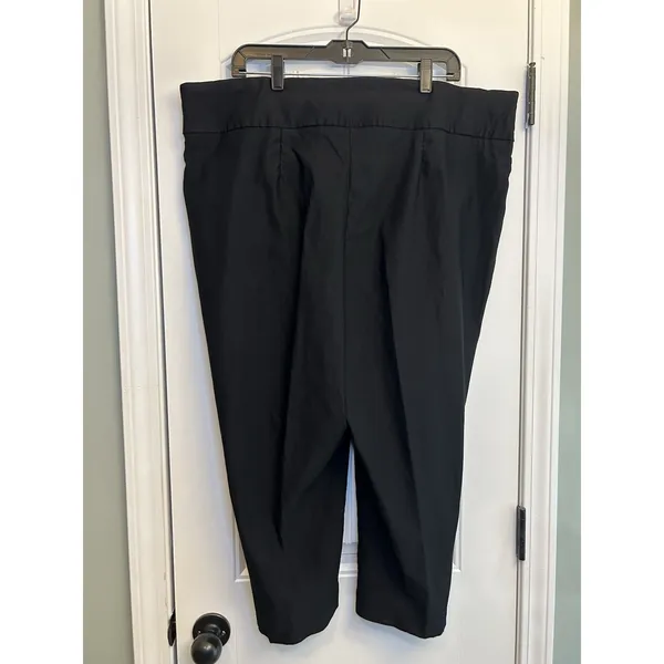 New Directions Curvy Women’s 22W Black Stretch Pull On Capri Pants Plus Size 21” - Image 3