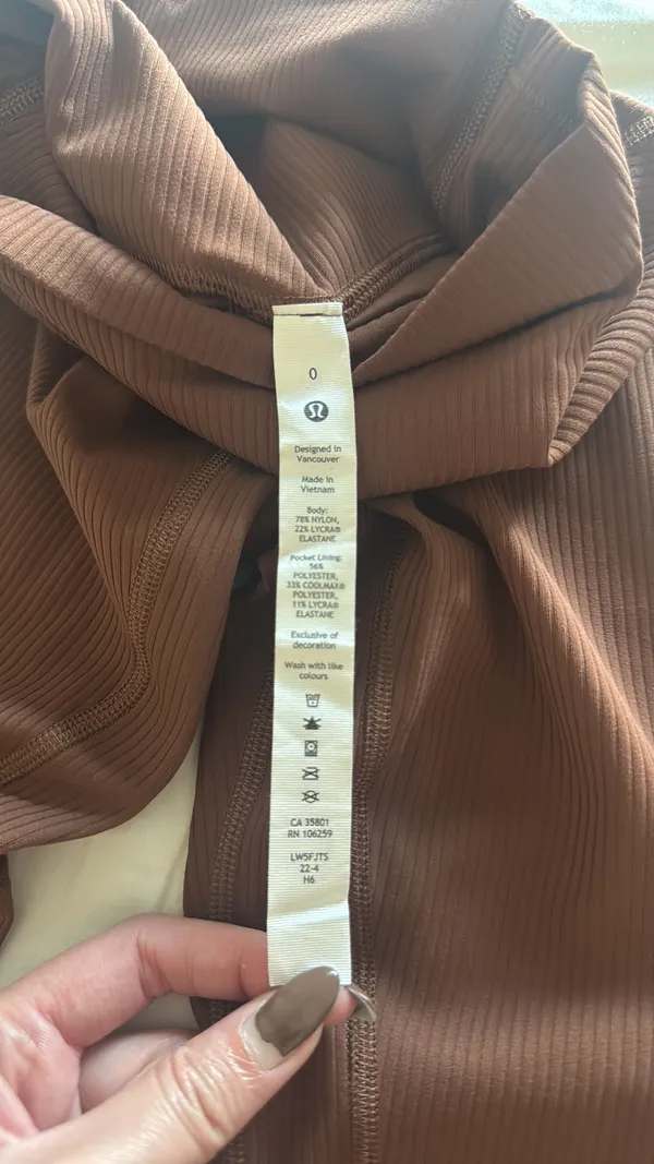 Lululemon Ribbed Winder Train High-Rise Tights 25" - Image 4