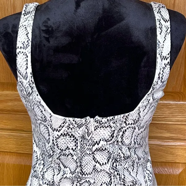 ZARA Animal Print‎ Snakeskin Faux Suede Mini Dress Black & Ecru Size Medium - Image 9