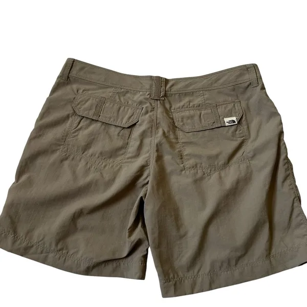 11-15 The North Face Beige Outdoor Breathable Cargo Shorts Women Size 6 - Image 2