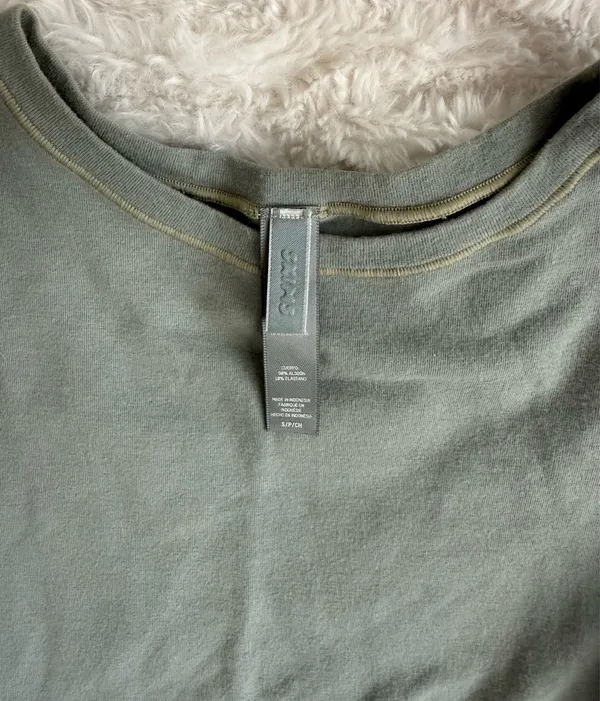 SKIMS Classic Crewneck Short Sleeve Tee - Olive - Image 2
