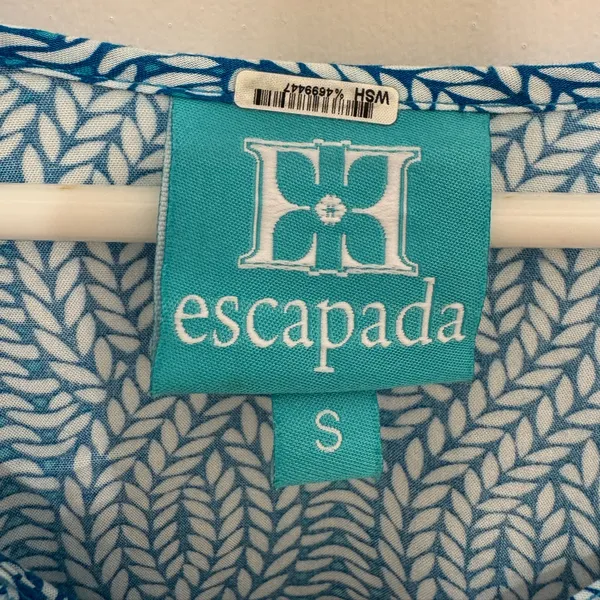 Escapade 3/4 Sleeve V-Neck Top | Women's Casual Blouse | Easy Everyday Style - Image 3