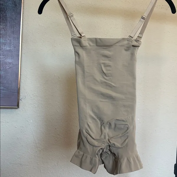 NEW Skims Seamless Sculpt Strapless Shortie‎ Bodysuit Size XS NWOT - Image 9