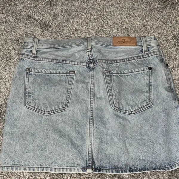 7 For All Mankind Light Blue Denim Mini Skirt Size 26 - Image 2