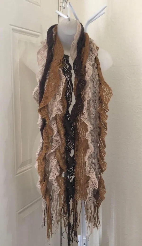 Vintage Cottagecore Whimsical Cream brown crochet scarf with ruffles and fringe #boho #festival - Image 3