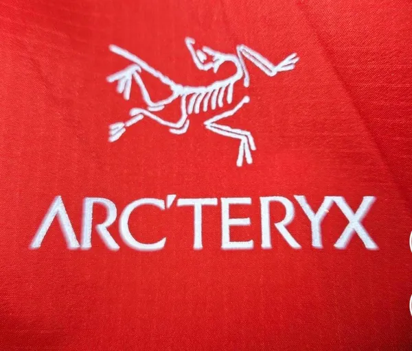 Arc’teryx squamish hoody firefly windbreaker - Image 4