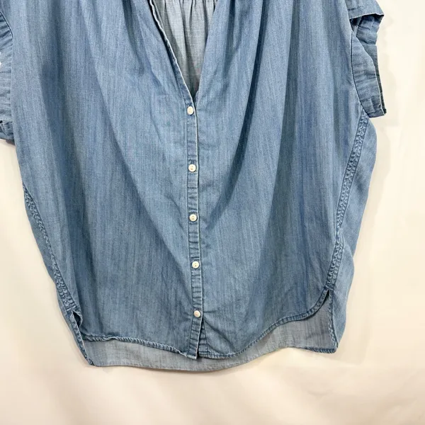 Madewell Large Chambray Top Button Down Shirt Light Blue Cotton Denim 1463 - Image 6