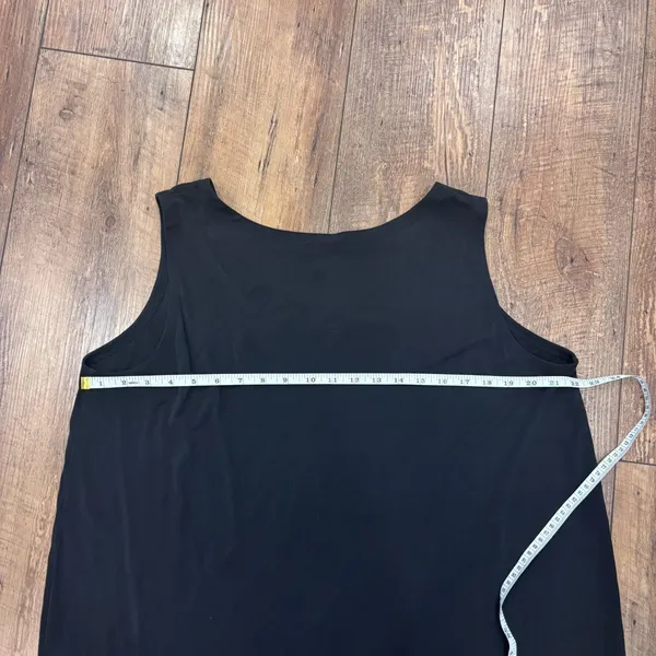Eileen Fisher Woman 1X Black 100% Silk Scoop Neck Sleeveless Tank Top Blouse - Image 6