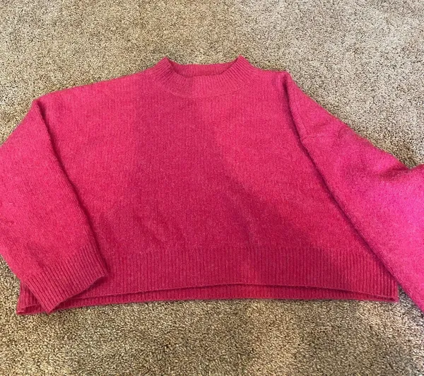 Pink Love Tree Sweater Cropped - Image 2