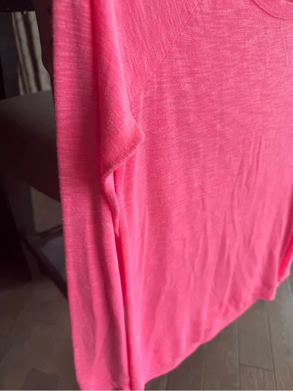 SO Women's Long-Sleeve Scoop Neck Top - Hot Pink - Image 3