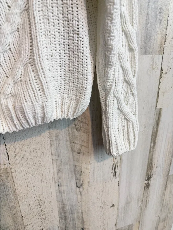 Aeropostale Women’s Medium White Chenille Cable Knit Sweater - Image 11