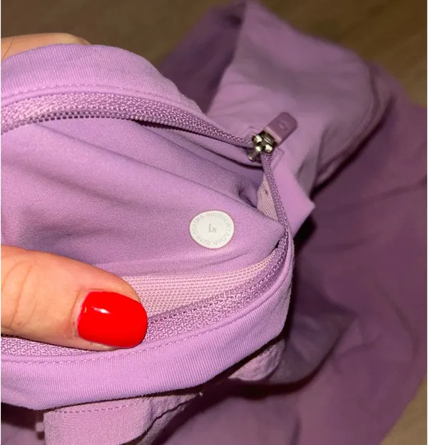 Lululemon Speed Up 2.5" Shorts - Image 4