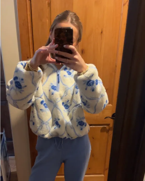 Old Navy Fleece Pullover Quarter-Zip - Image 2