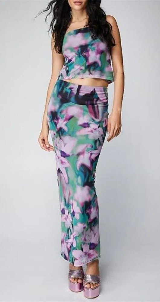 NWOT ~ Purple & Green Floral Sleeveless Off Shoulder Bandeau Crop Tube Top - Image 4