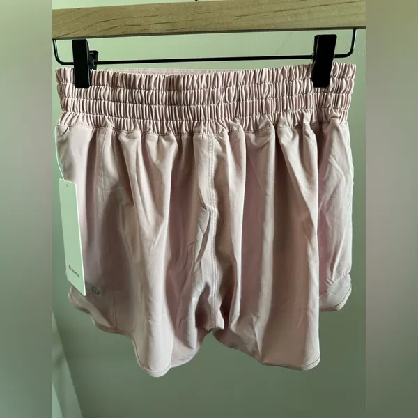 NWT LULULEMON - Pink Haze Hotty Hot HR Lined Short 4" - $68 - Size 6 - Image 2
