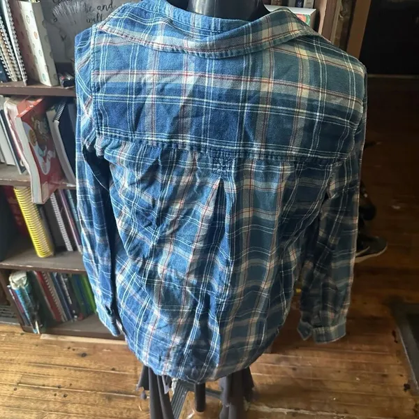 American Eagle blue plaid boyfriend S button down shirt - Image 2