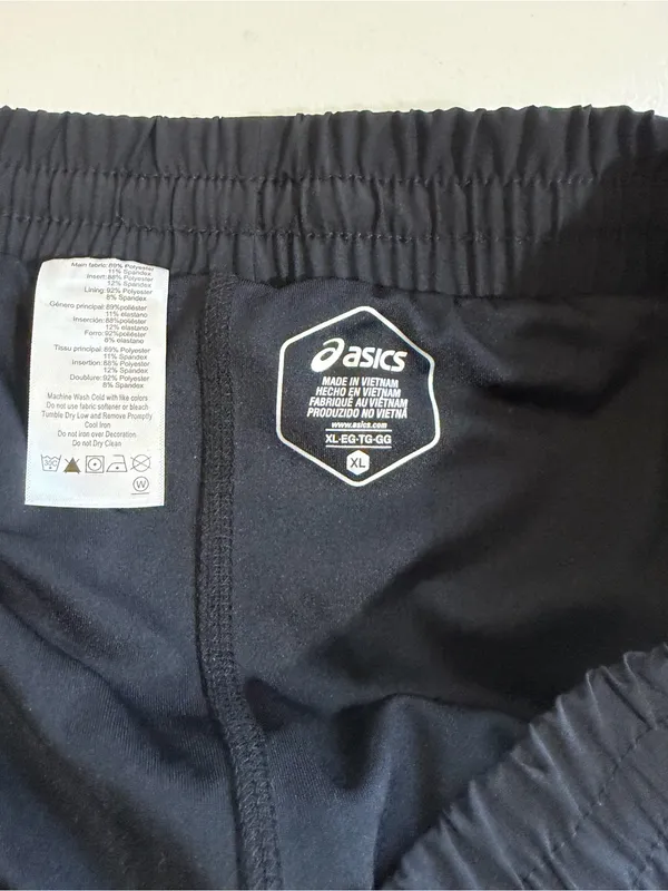 NWT Asics 2-in 1 Running Shorts Womens Size XL Black - Image 4