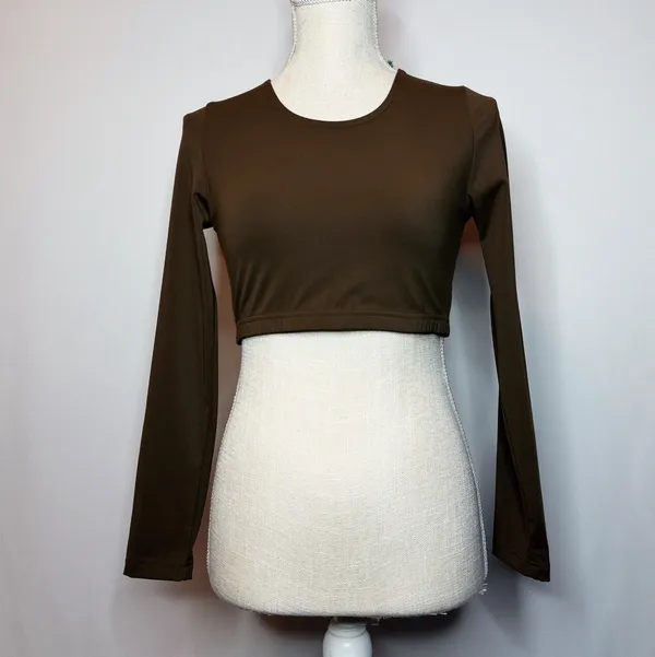 NWT Daily Drills Go! Cropped Long Sleeve - Image 3