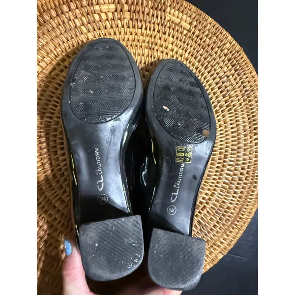 CL by Laundry Womens Black Patent‎ Block Heel Round Toe Pumps Size 6M Scuffed - Image 10