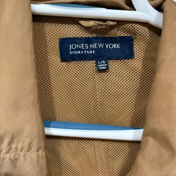 Jones New York Tan Utility Jacket Large - Image 2