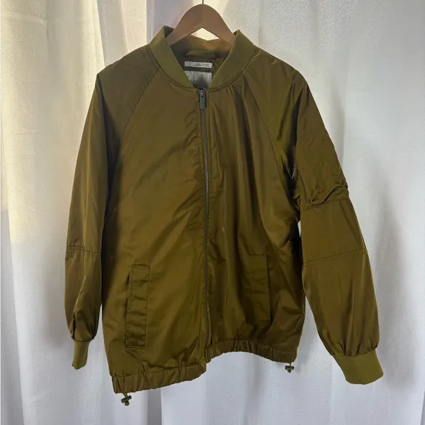 SHINY GOLD GREEN OVERSIZED BOMBER JACKET Target A New Day Size Large EUC‎ - Image 3