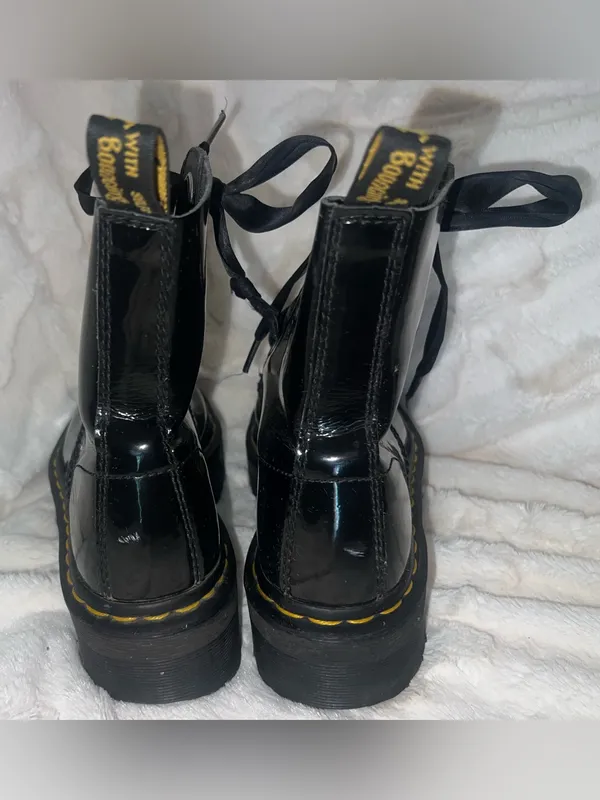 Dr. Martens MOLLY Women's Leather Platform Boots BLACK BUTTERO size 6 - Image 4