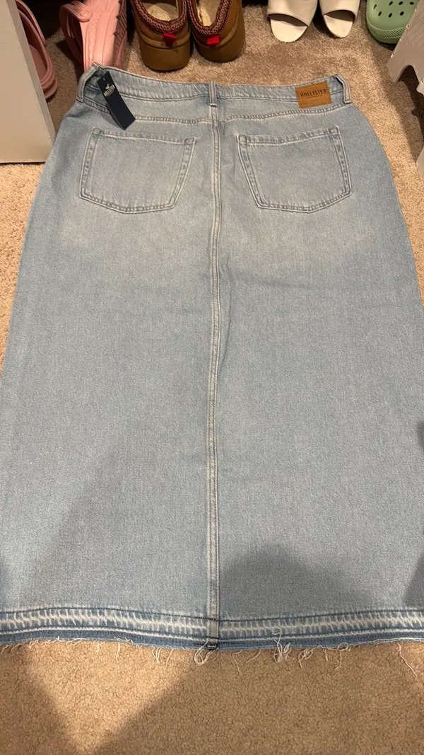 Hollister Ultra High-Rise Jeans Skirt - Image 4