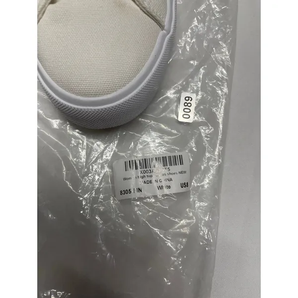 Classic White Canvas High Tops women’s size 8 - Image 3