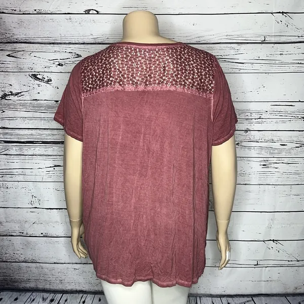 Maurices 24/7 NWT Size 2 Washed Purple Crochet Lace Knot Hemline Knit Top Shirt - Image 5